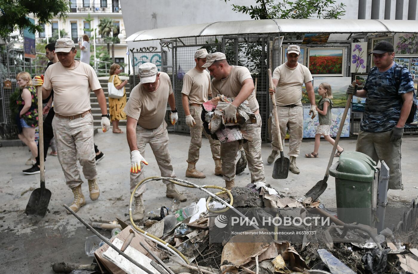 Ликвидация последствий наводнения в Ялте