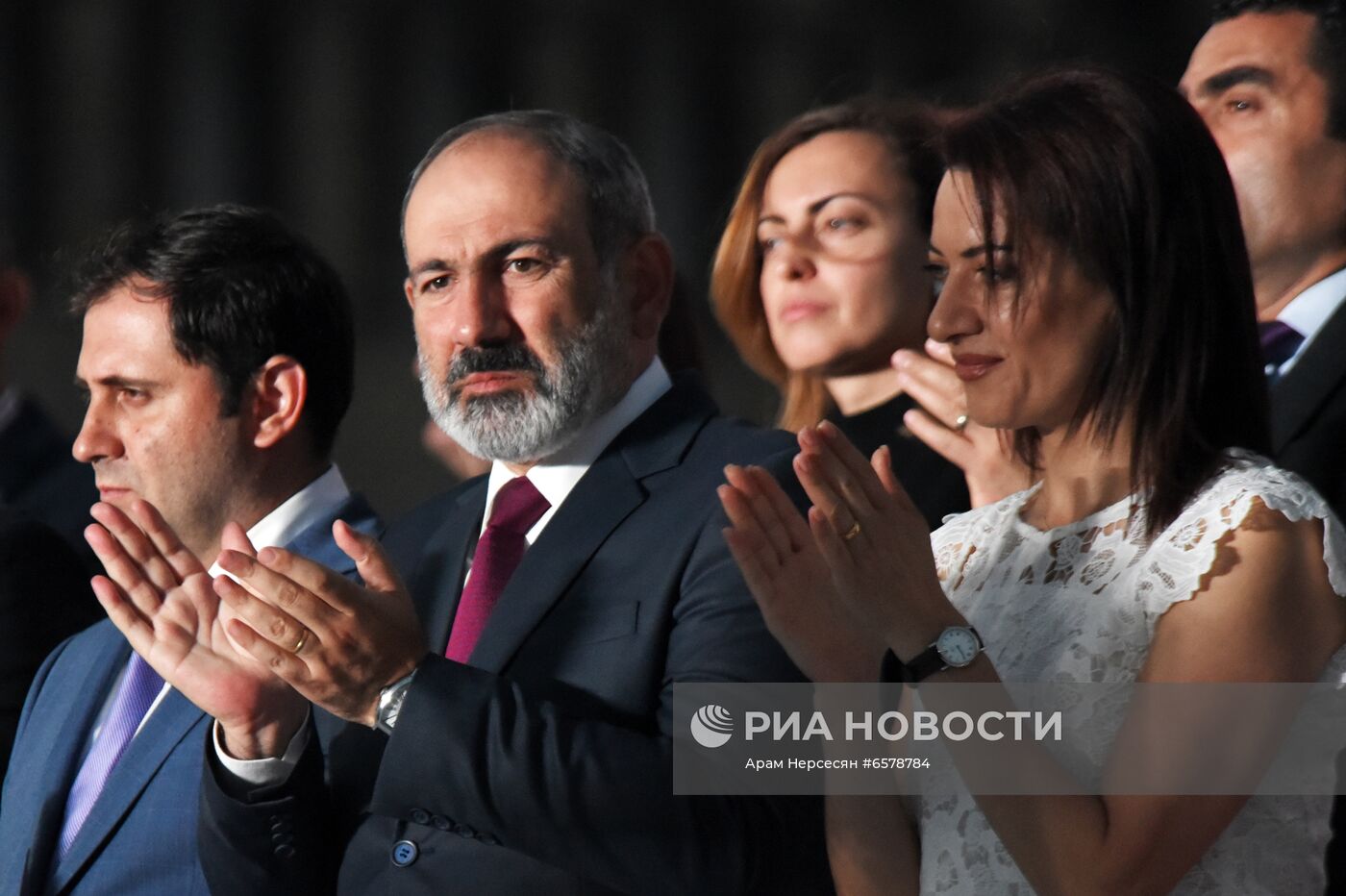 Митинг сторонников Н. Пашиняна в Ереване 