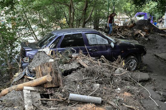 Ликвидация последствий наводнения в Ялте