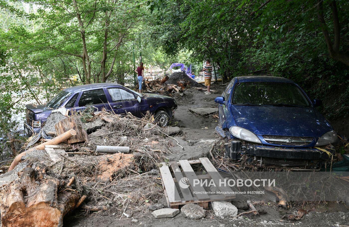 Ликвидация последствий наводнения в Ялте