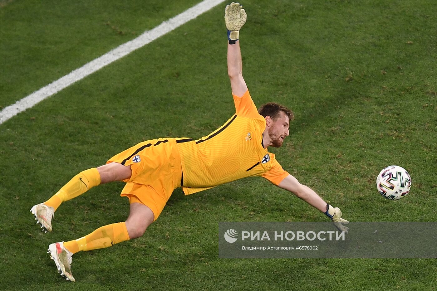 Футбол. ЧЕ-2020. Матч Финляндия - Бельгия