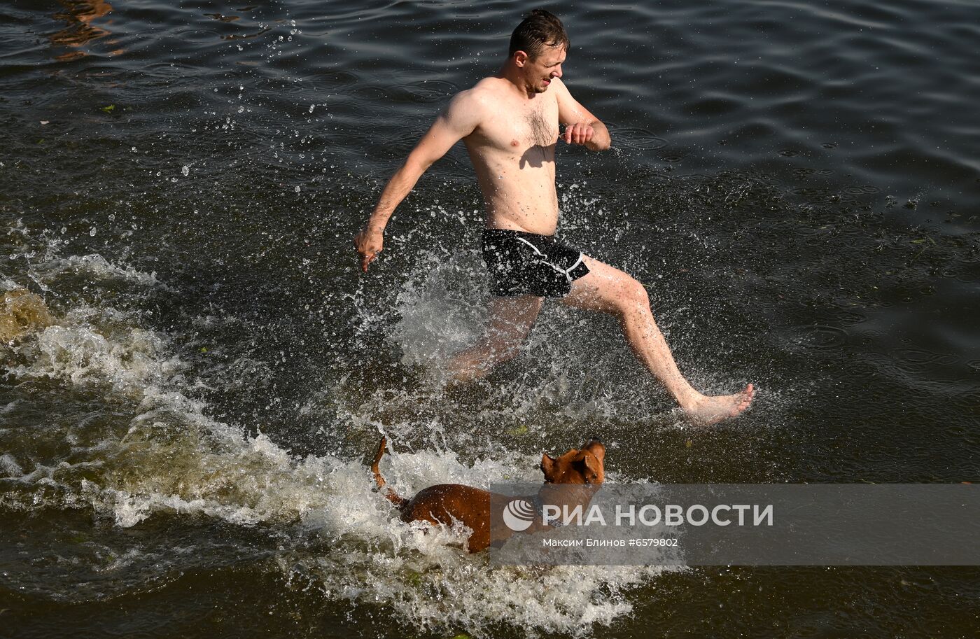 Жаркая погода в Москве