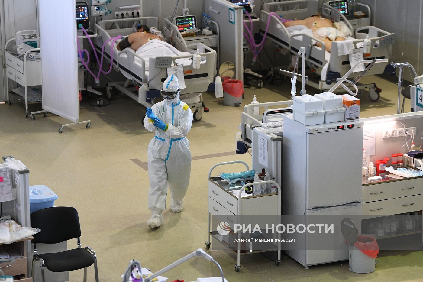 Резервный госпиталь COVID-19 в КВЦ "Сокольники"