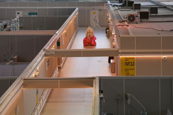 Резервный госпиталь COVID-19 в КВЦ "Сокольники"