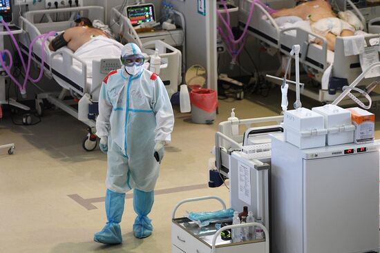 Резервный госпиталь COVID-19 в КВЦ "Сокольники"