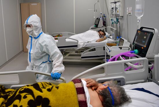 Резервный госпиталь COVID-19 в КВЦ "Сокольники"