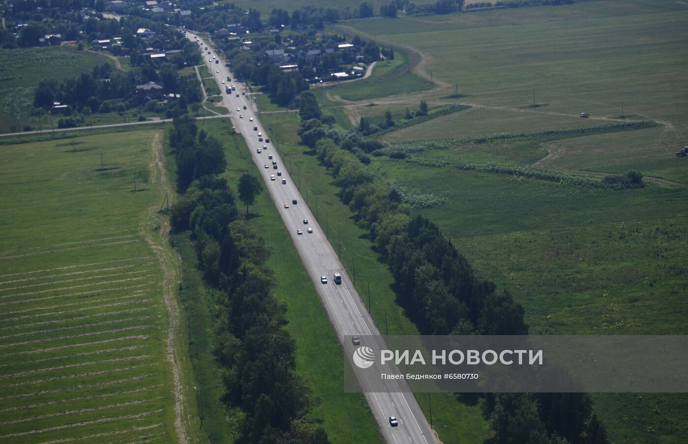 Вертолеты МАЦ мониторят пожароопасную обстановку 