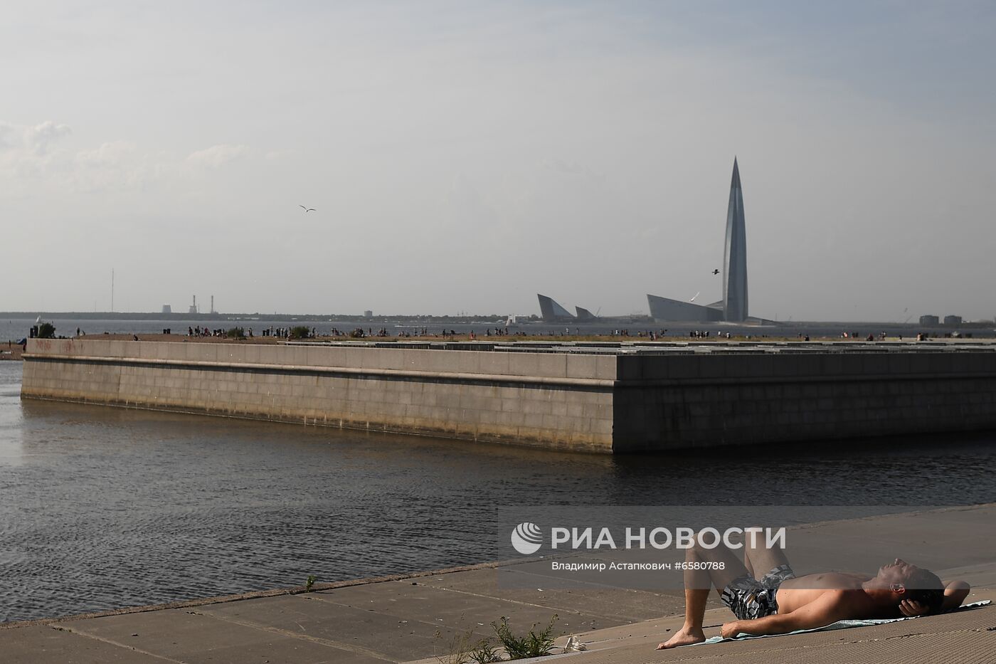 Рекордная жара в Санкт-Петербурге