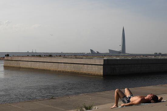 Рекордная жара в Санкт-Петербурге