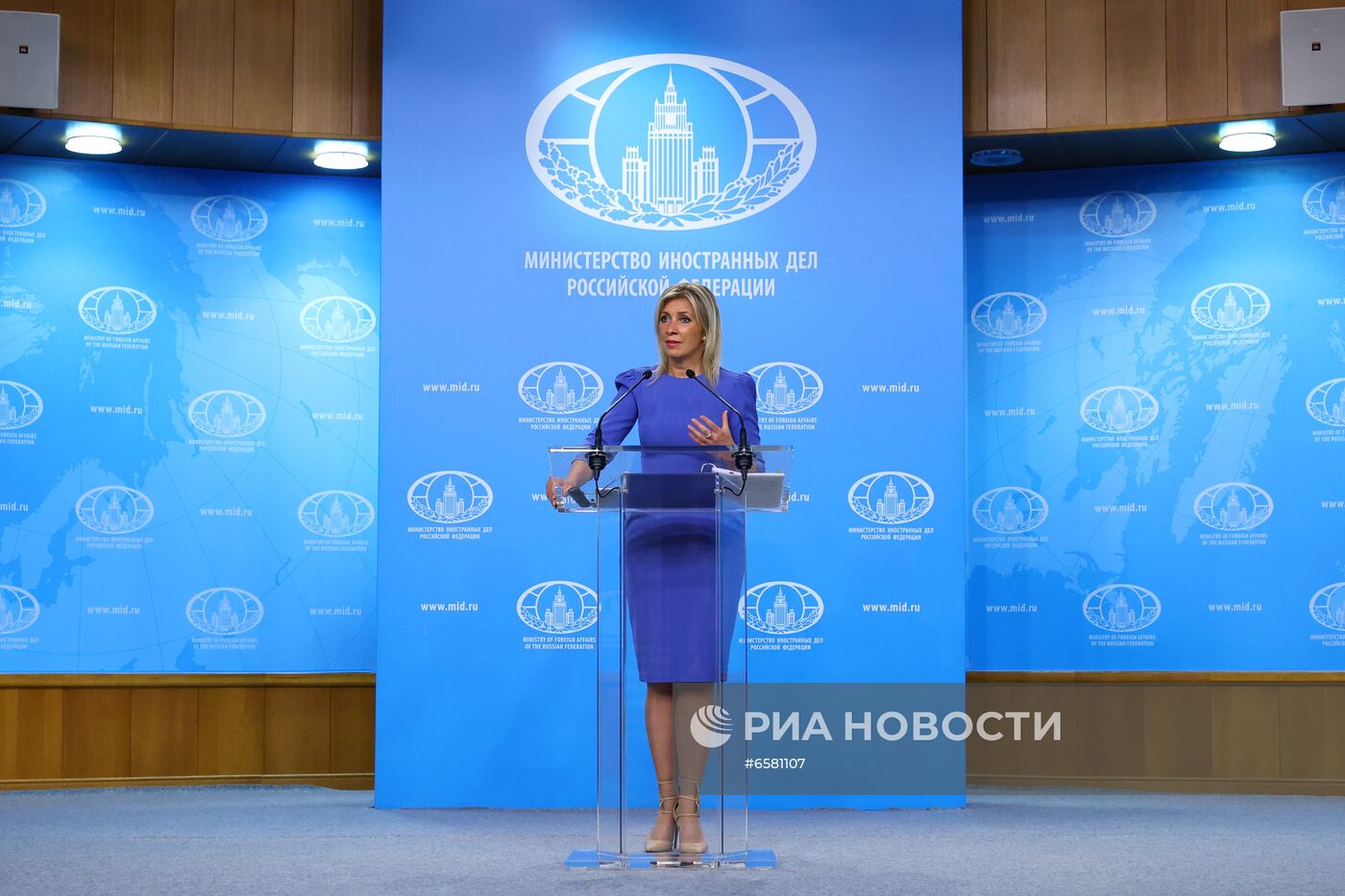 Брифинг официального представителя МИД России М. Захаровой