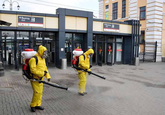 Дезинфекция Савеловского вокзала в Москве  