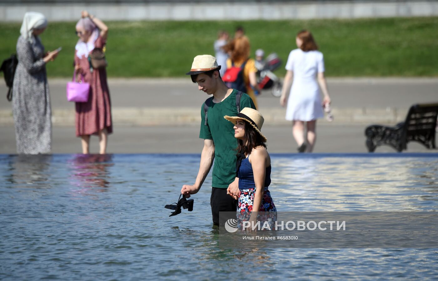 Жаркая погода