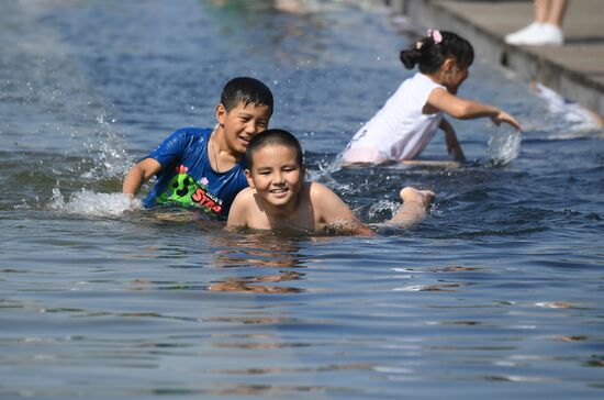 Жаркая погода