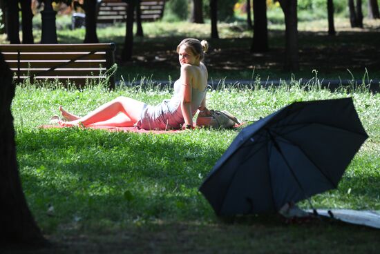 Жаркая погода