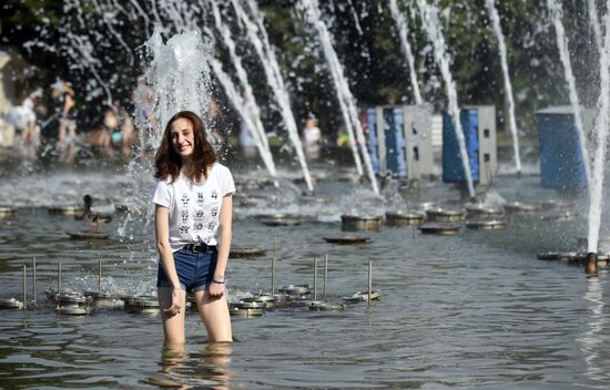 Жаркая погода