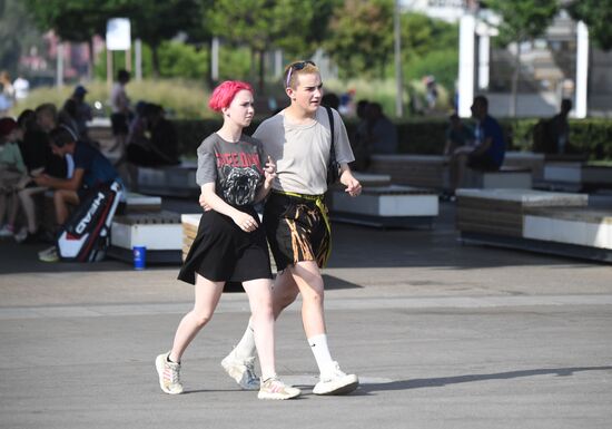 Жаркая погода