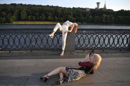 Жаркая погода