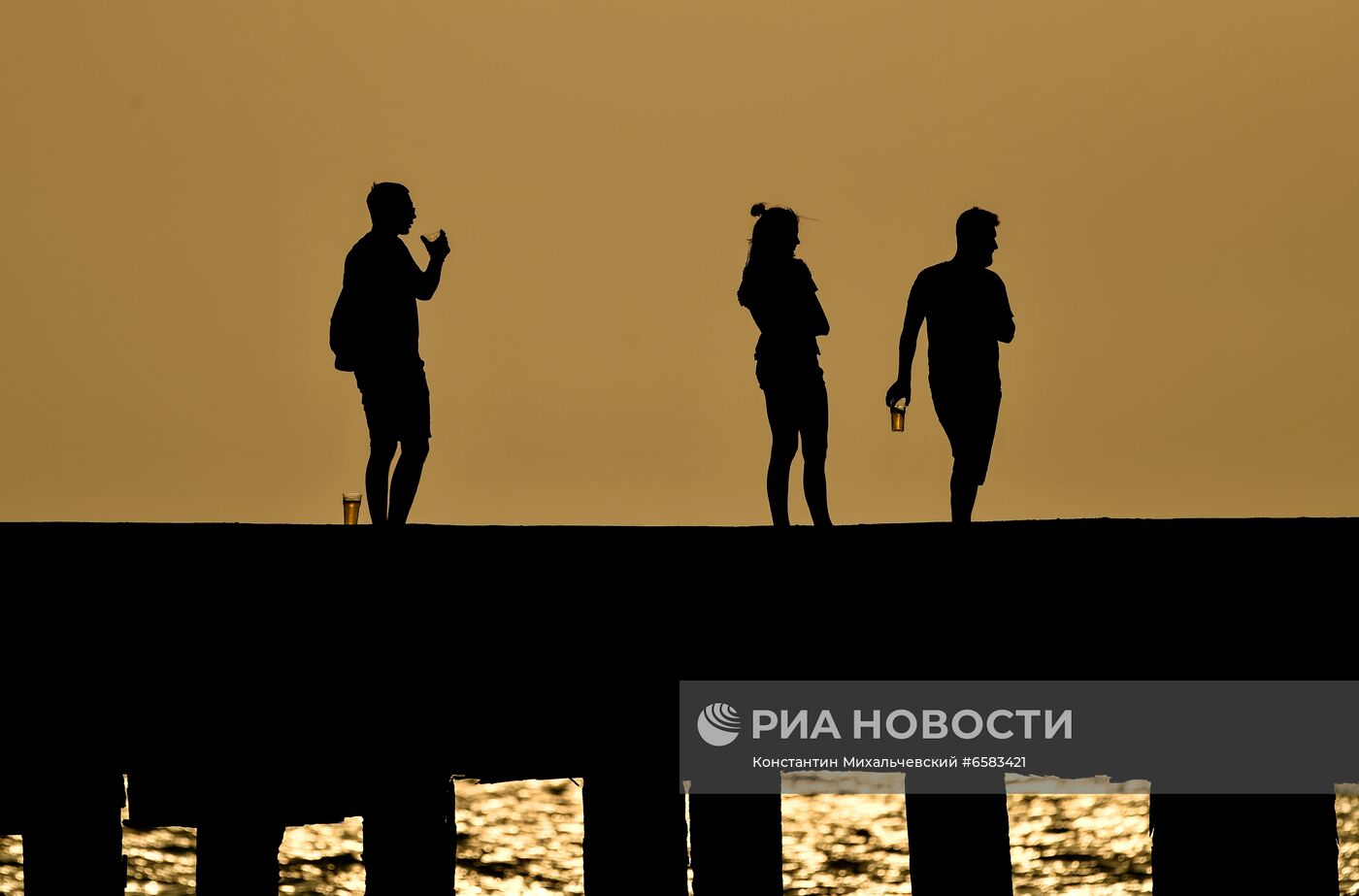 Пляжный отдых в Крыму