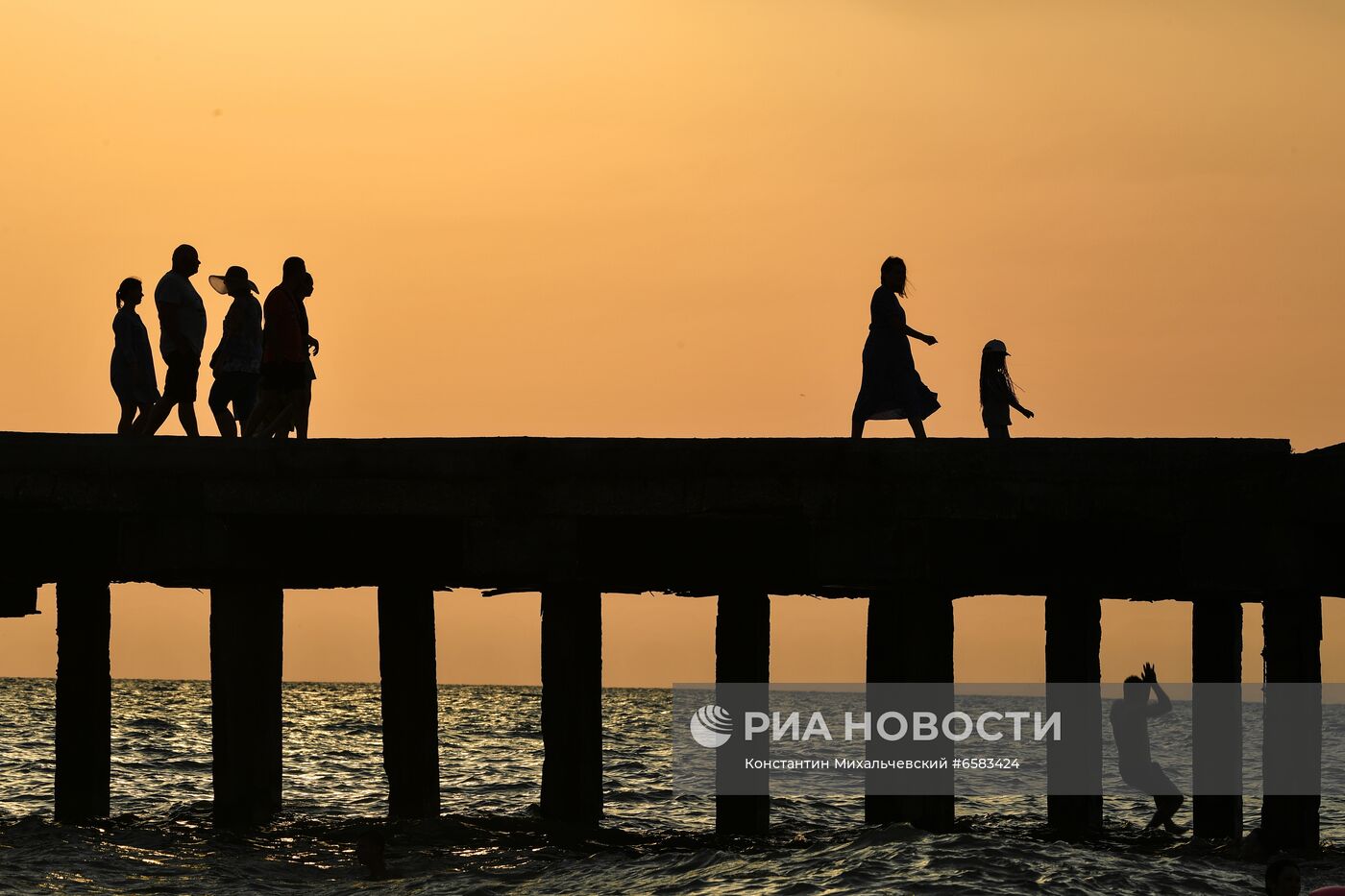 Пляжный отдых в Крыму