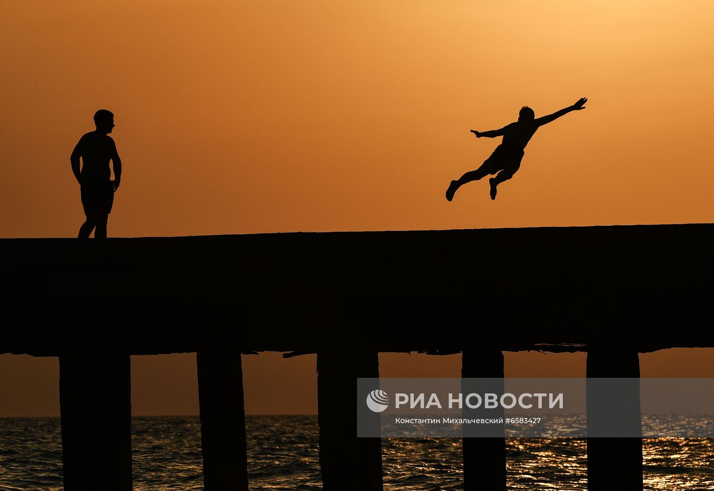 Пляжный отдых в Крыму