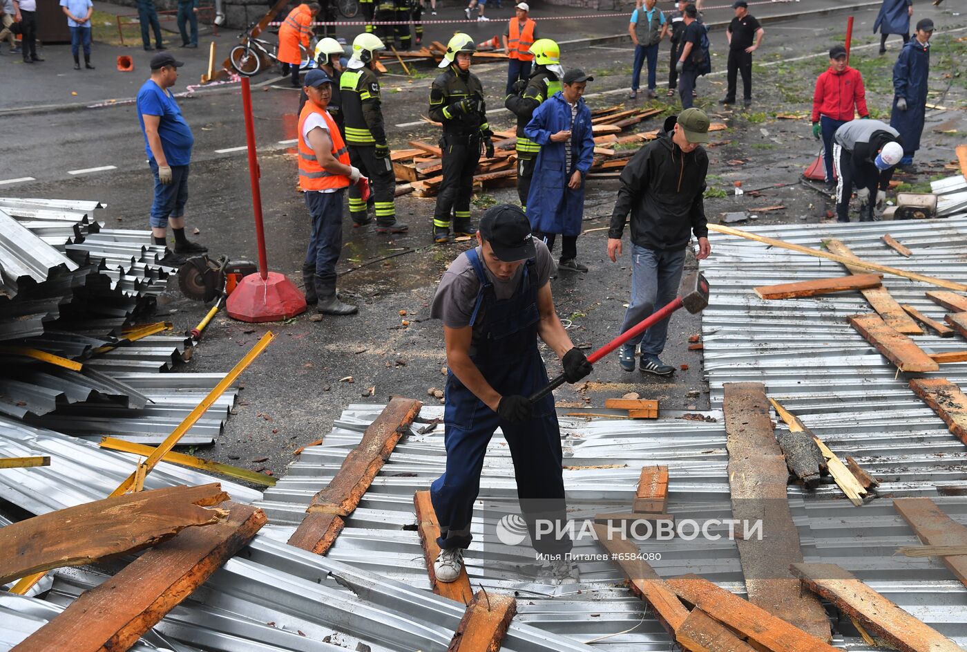 Дождь в Москве