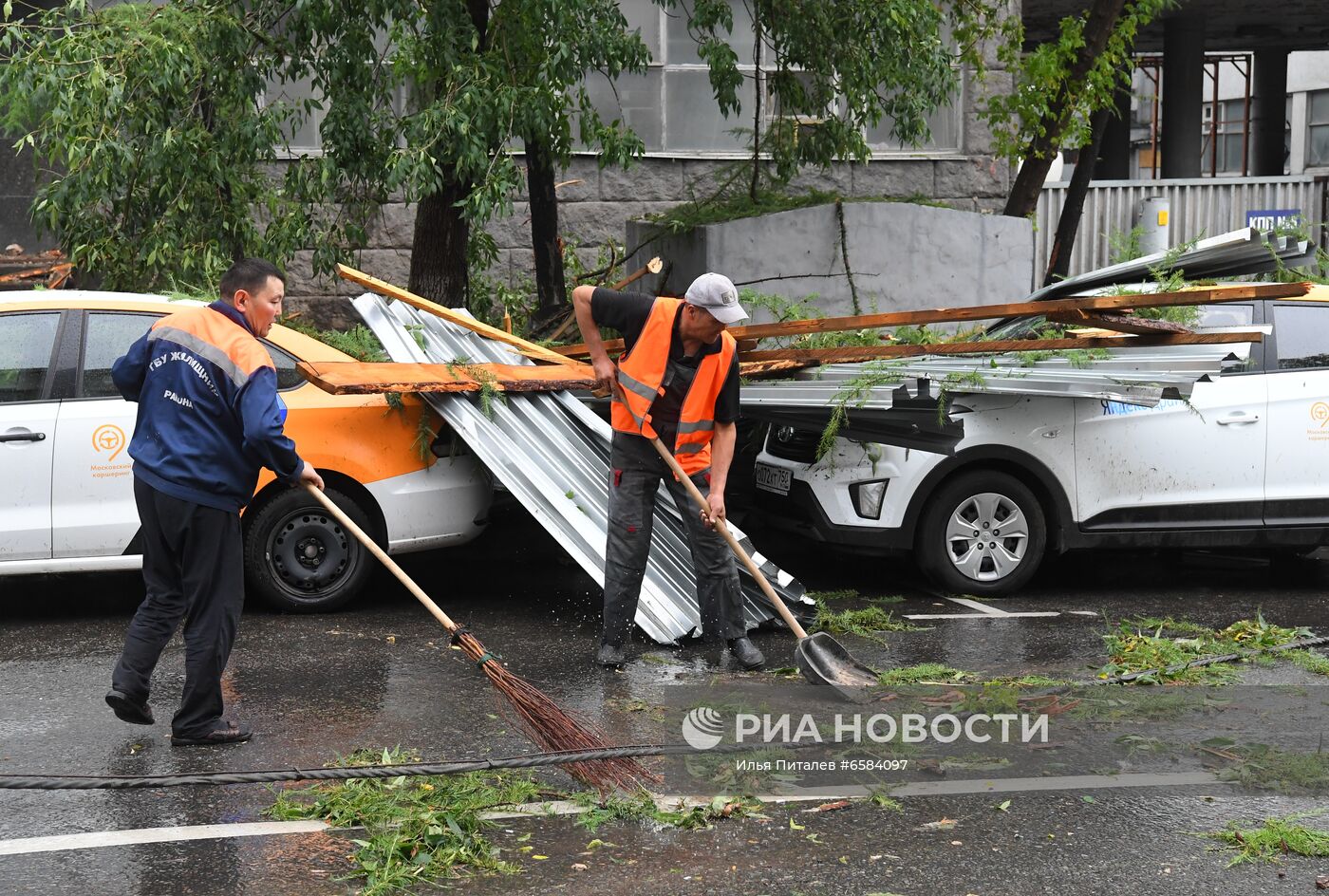 Дождь в Москве