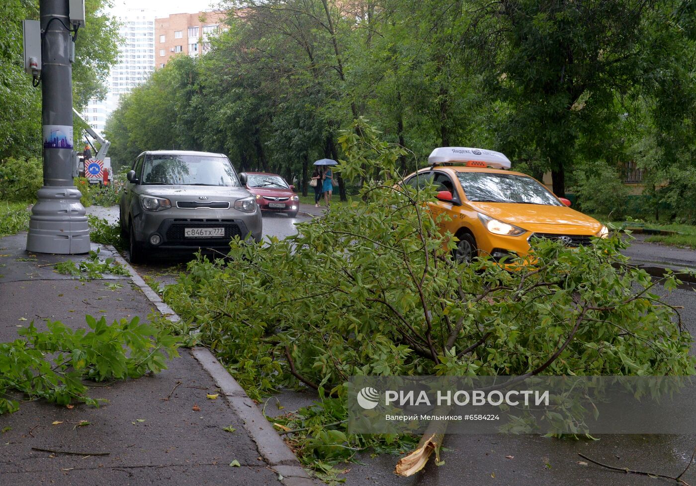 Дождь в Москве