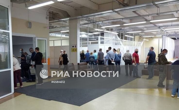 В Хабаровск поступила партия вакцины Спутник V