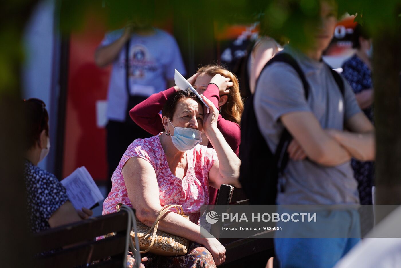 Очереди на вакцинацию против коронавируса в Калининграде