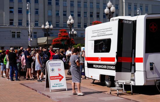 Очереди на вакцинацию против коронавируса в Калининграде