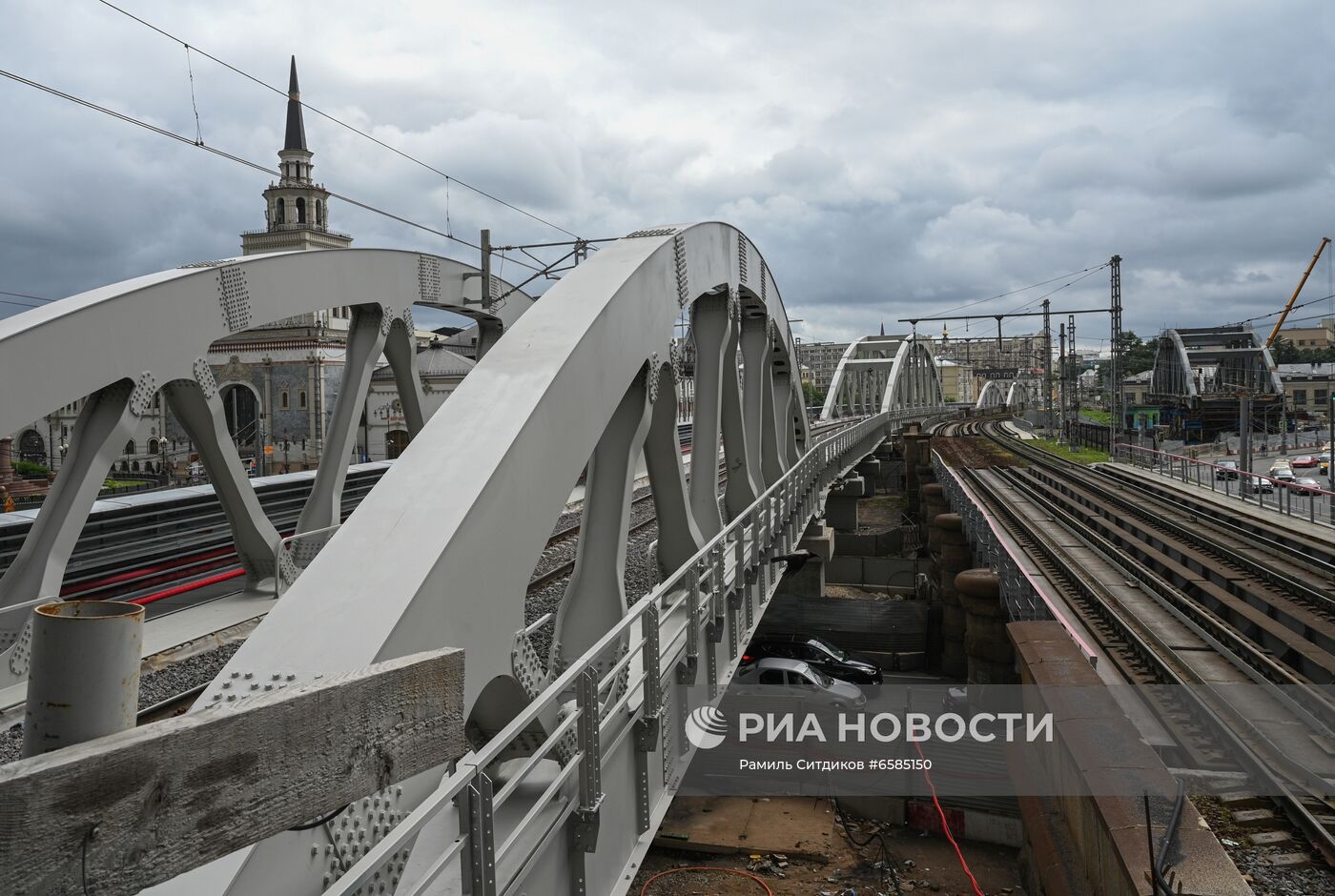 Подготовка к запуску реверсивного движения поездов на участке Каланчевская-Курская МЦД-2