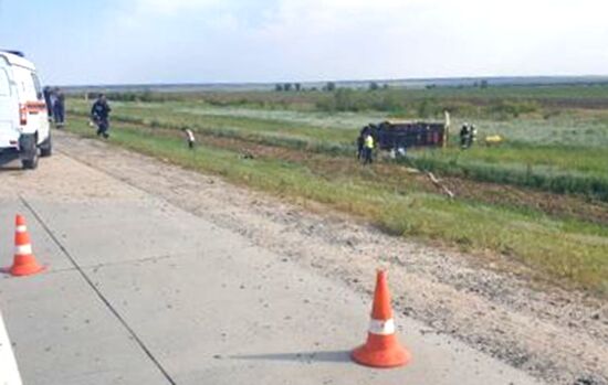 "Газель" с пассажирами перевернулась под Волгоградом