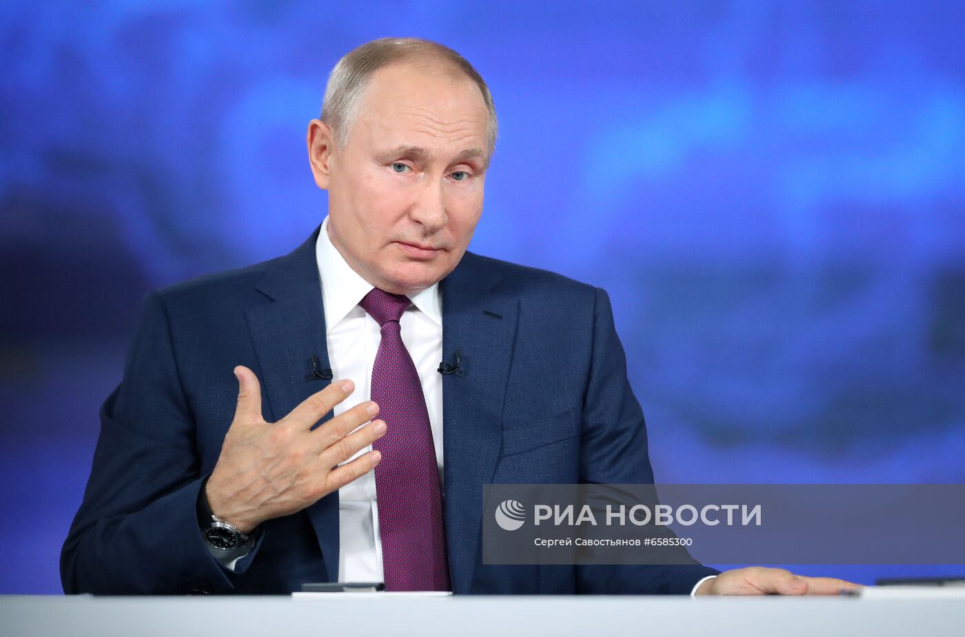 Прямая линия с президентом РФ Владимиром Путиным