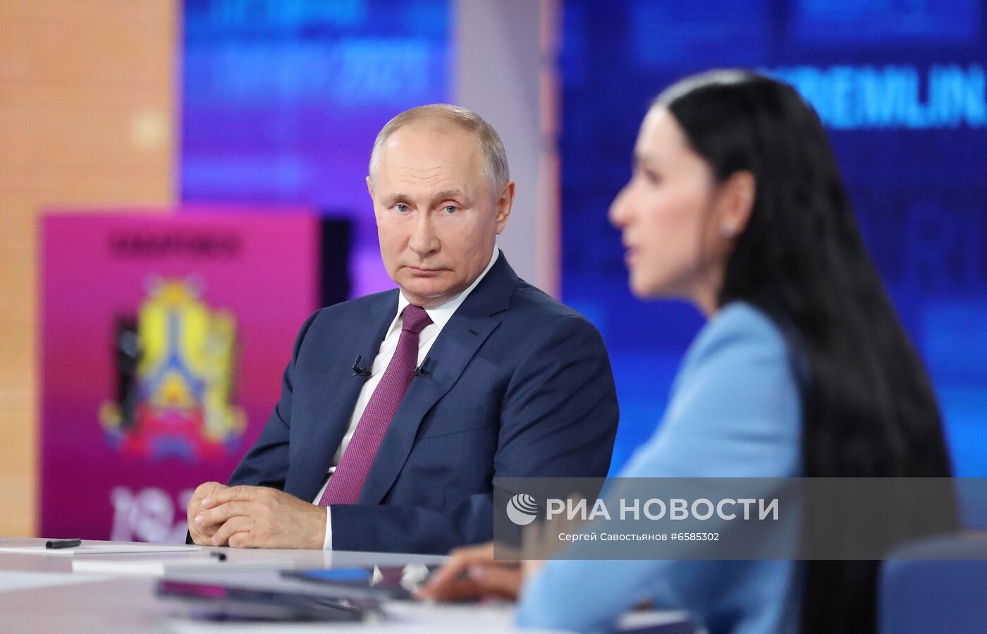 Прямая линия с президентом РФ Владимиром Путиным