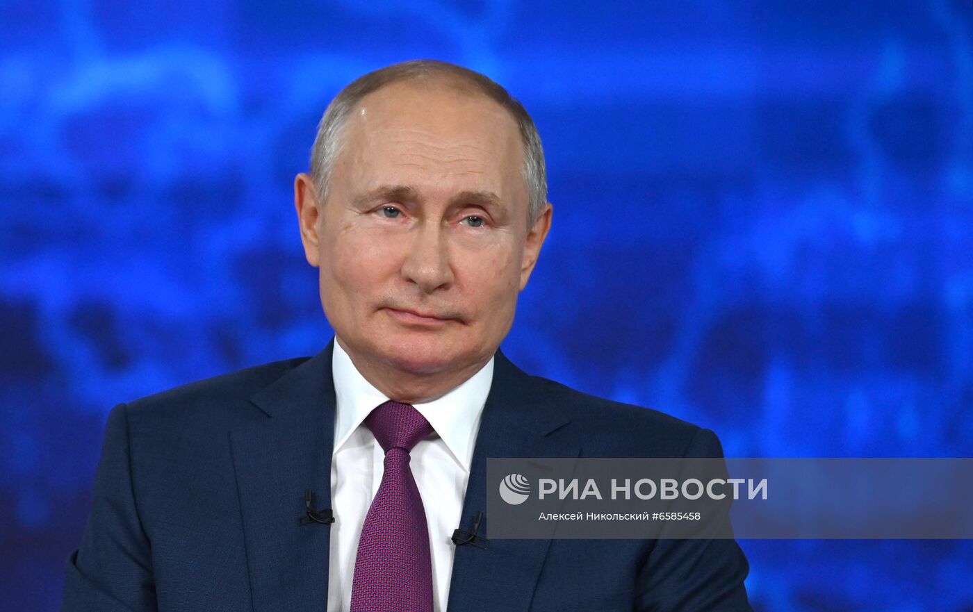 Прямая линия с президентом РФ Владимиром Путиным