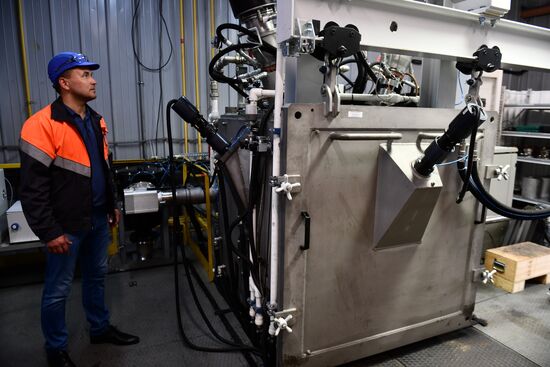 Запуск нового оборудования на заводе по обработке цветных металлов в Свердловской области