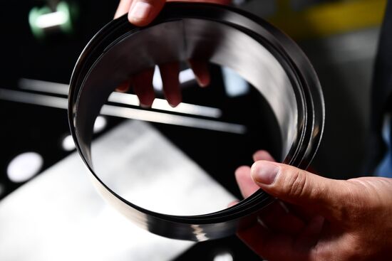 Запуск нового оборудования на заводе по обработке цветных металлов в Свердловской области