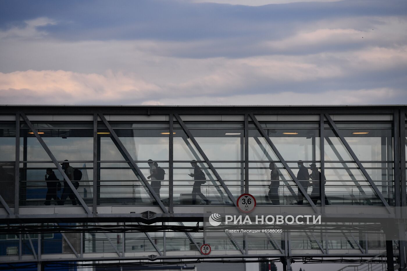 Возобновление авиасообщения между Дюссельдорфом и Екатеринбургом
