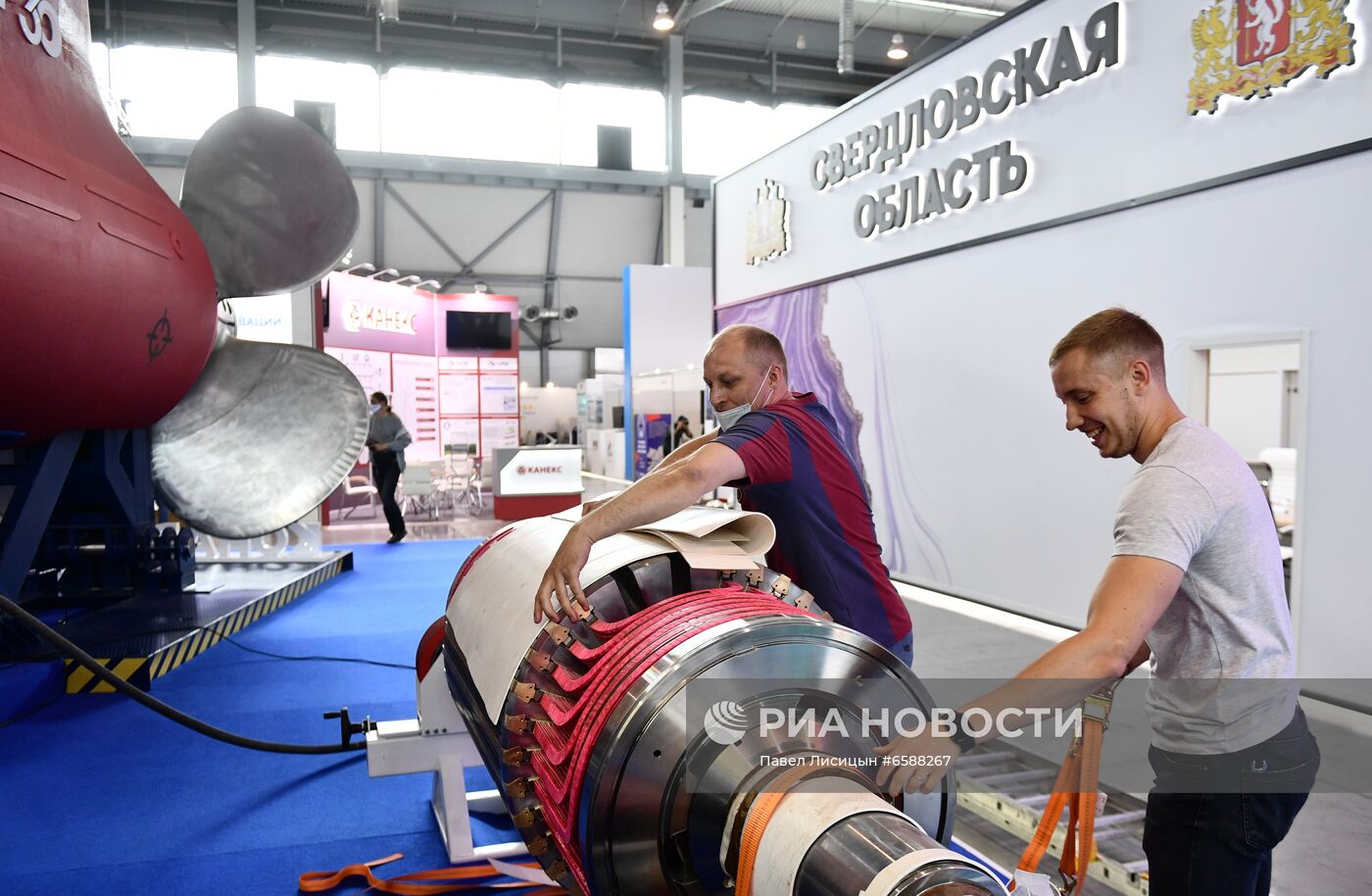 Подготовка к открытию Международной промышленной выставки "Иннопром-2021"