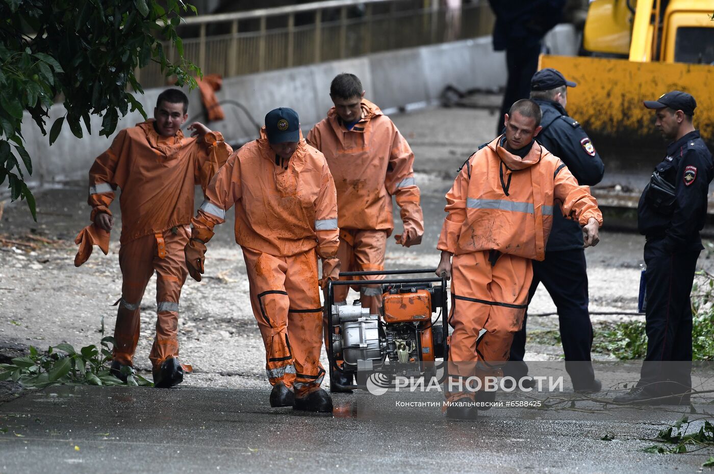 Подтопления в Бахчисарайском районе Крыма из-за сильных осадков