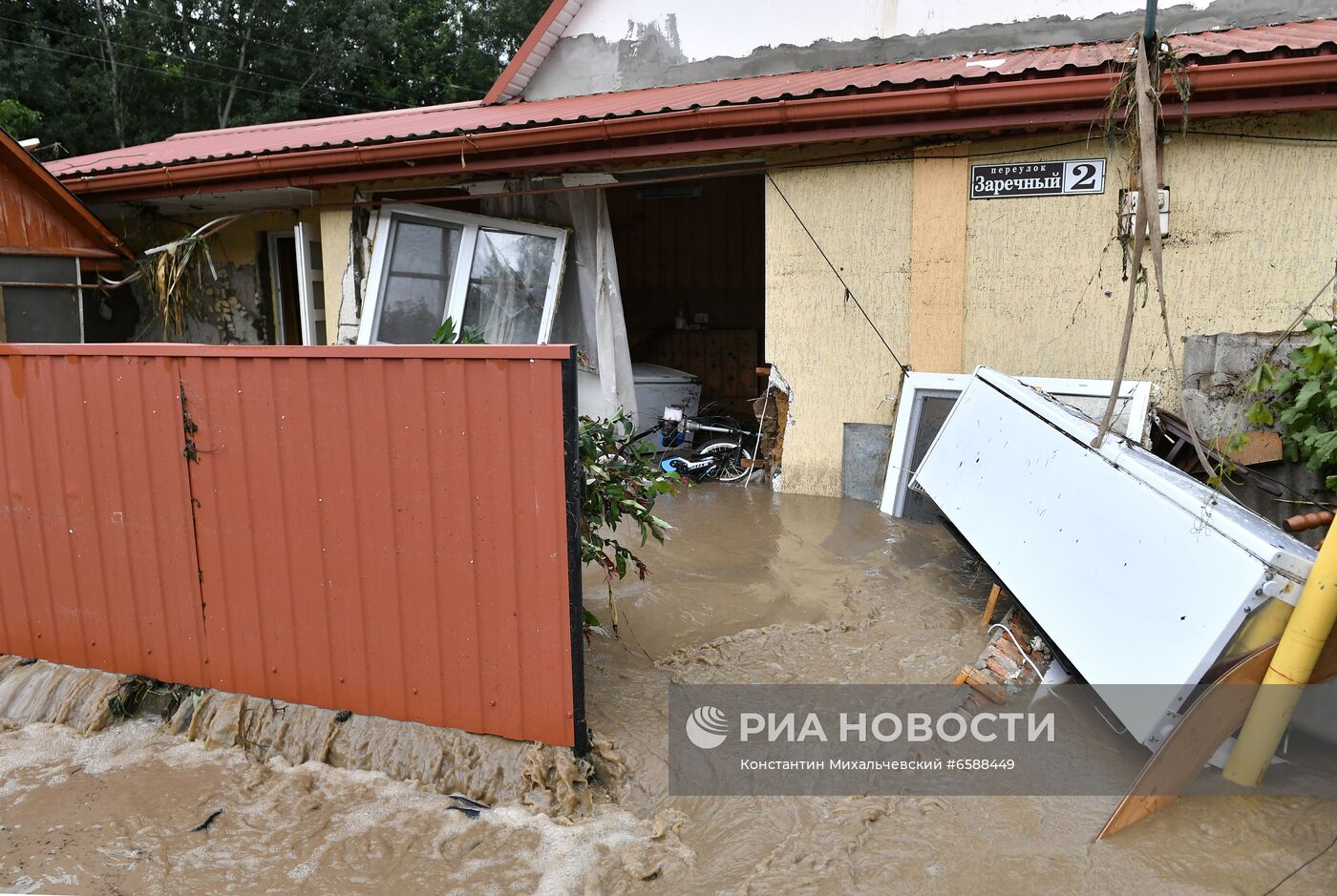 Подтопления в Бахчисарайском районе Крыма из-за сильных осадков