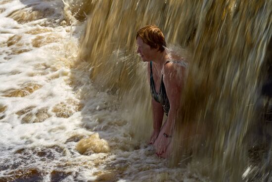 Тосненский водопад