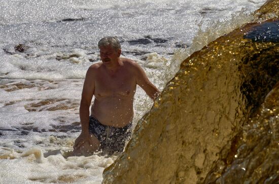 Тосненский водопад