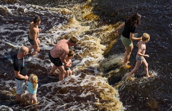 Тосненский водопад