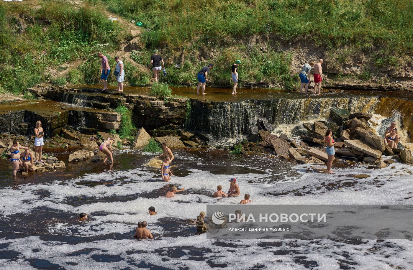 Тосненский водопад