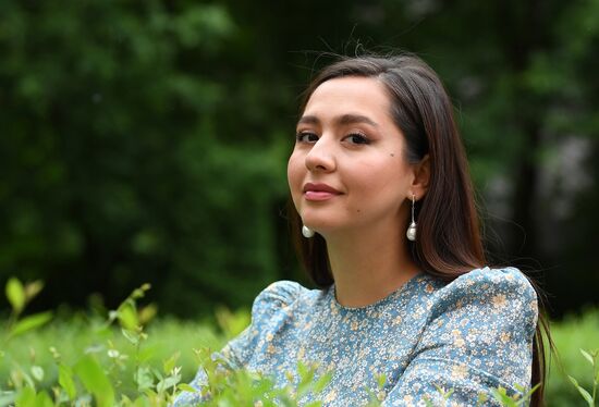 Интервью с певицей Манижей