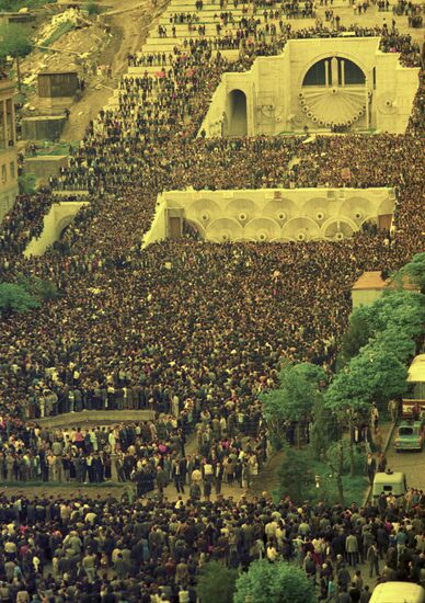 Карабахское движение