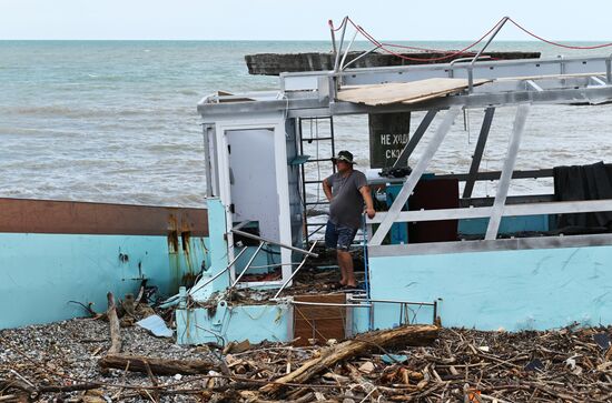 Последствия подтопления в Сочи