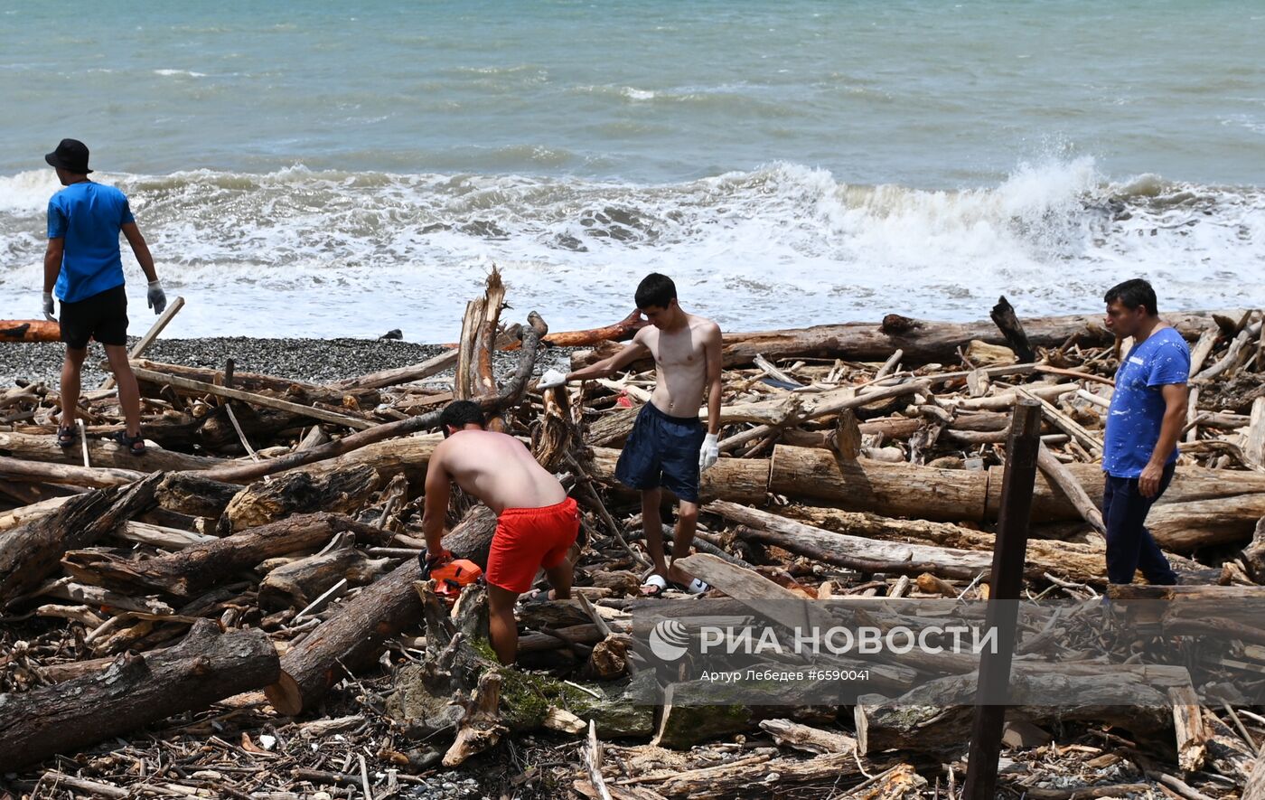 Последствия подтопления в Сочи