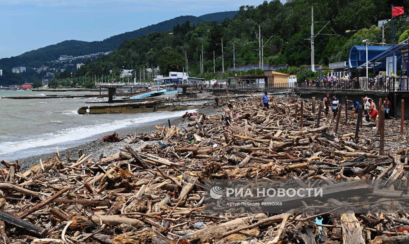 Последствия подтопления в Сочи
